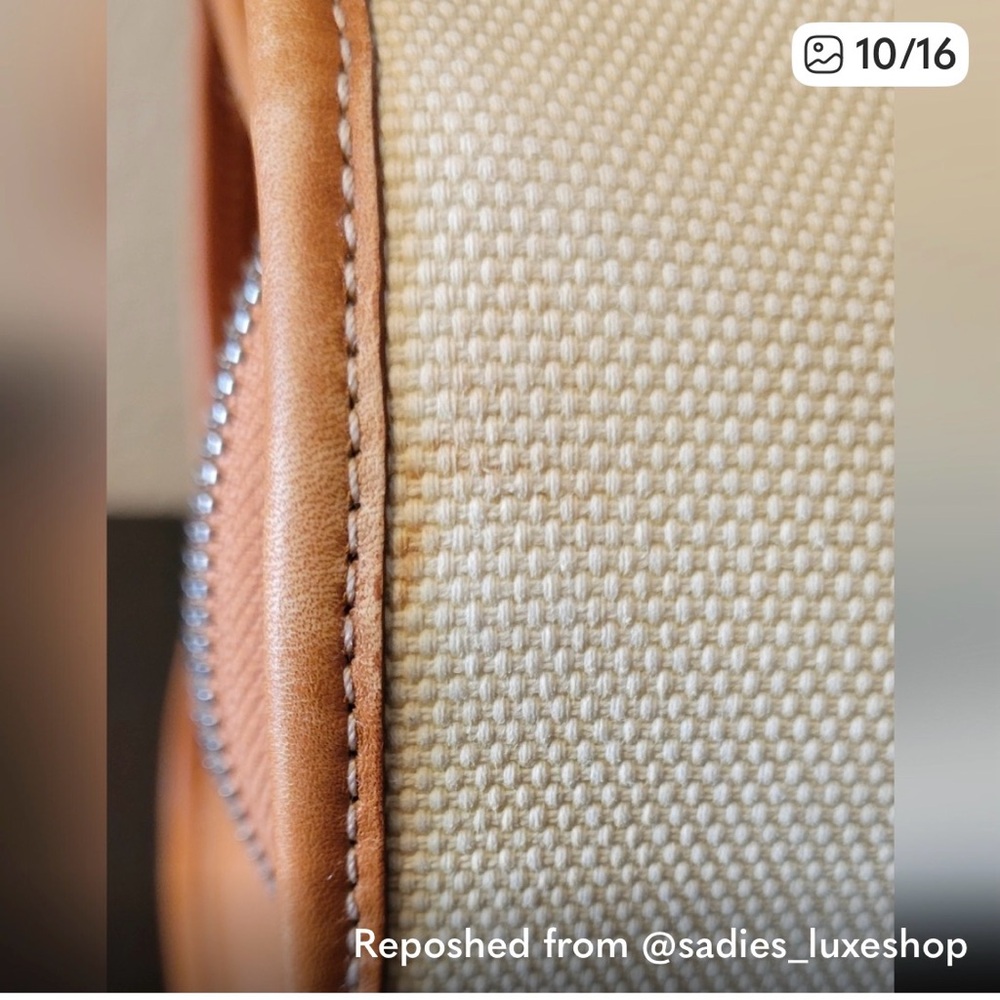 Salvatore Ferragamo Cream and Tan Tote Bag - Picture 9 of 13